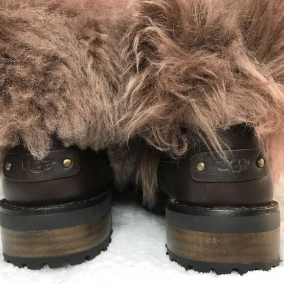 New UGG W Otelia Lether Boots - Picture 5 of 8